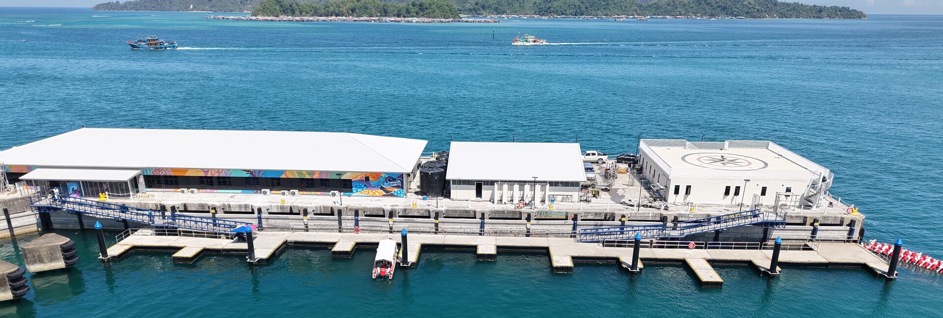 Tunku Abdul Rahman Marine Park boat operating service at South Jetty